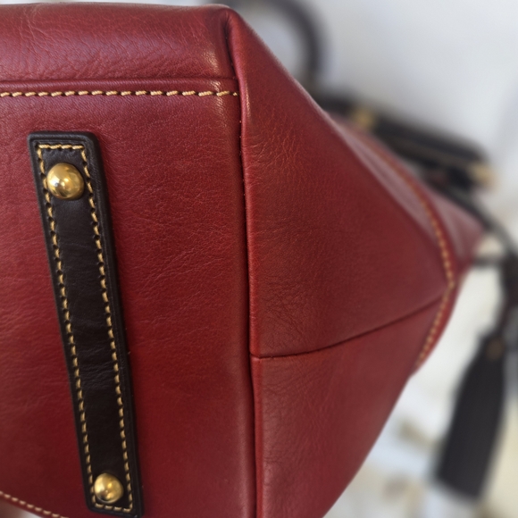 Dooney & Bourke RED BUCKLEY Bag - Picture 10 of 13